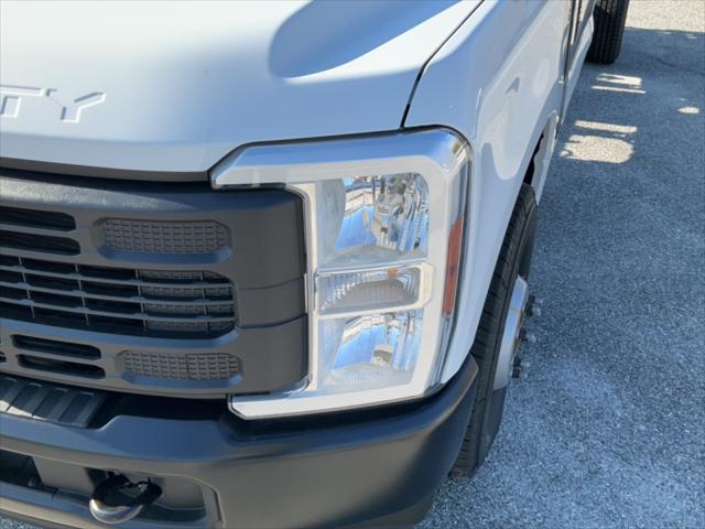 new 2024 Ford F-350 car, priced at $55,995