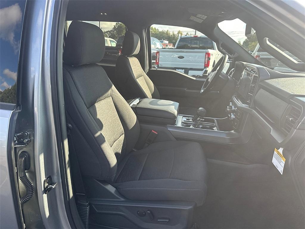 new 2025 Ford F-150 car, priced at $55,730