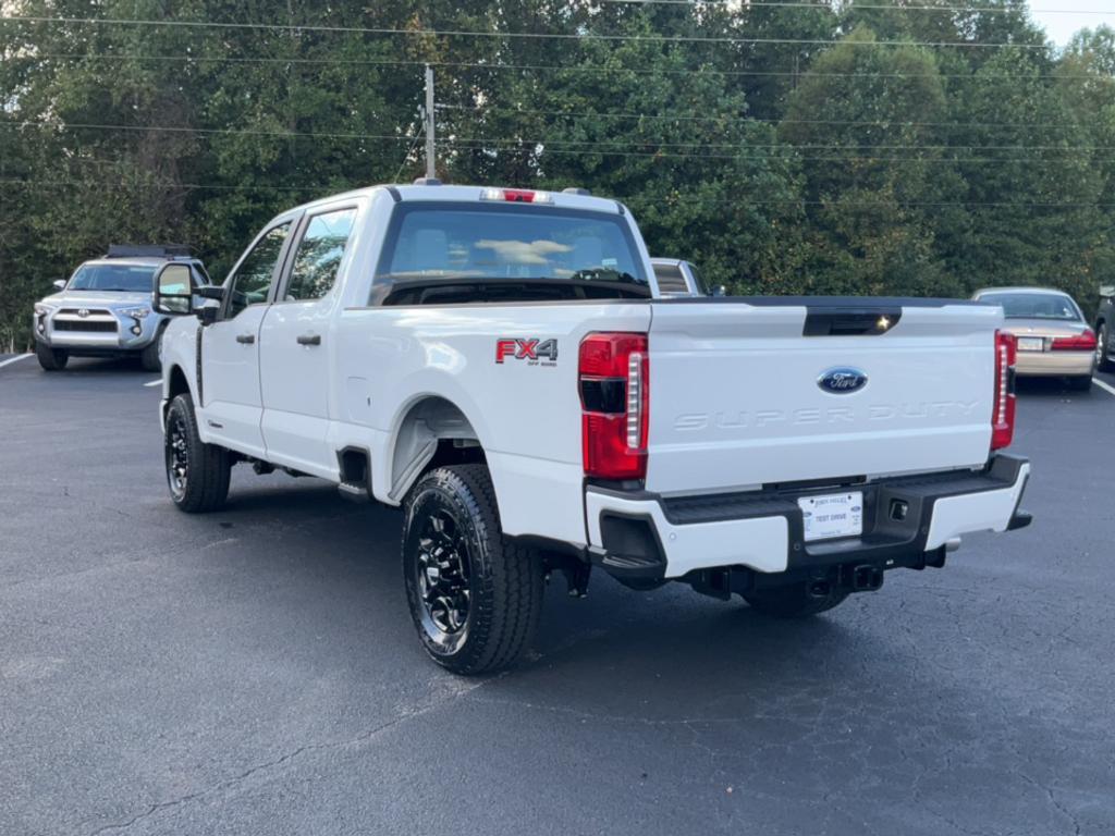 new 2024 Ford F-250 car, priced at $64,510