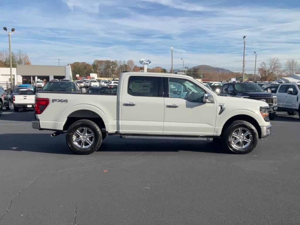 new 2024 Ford F-150 car, priced at $52,015