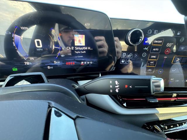 new 2025 Chevrolet Silverado EV car
