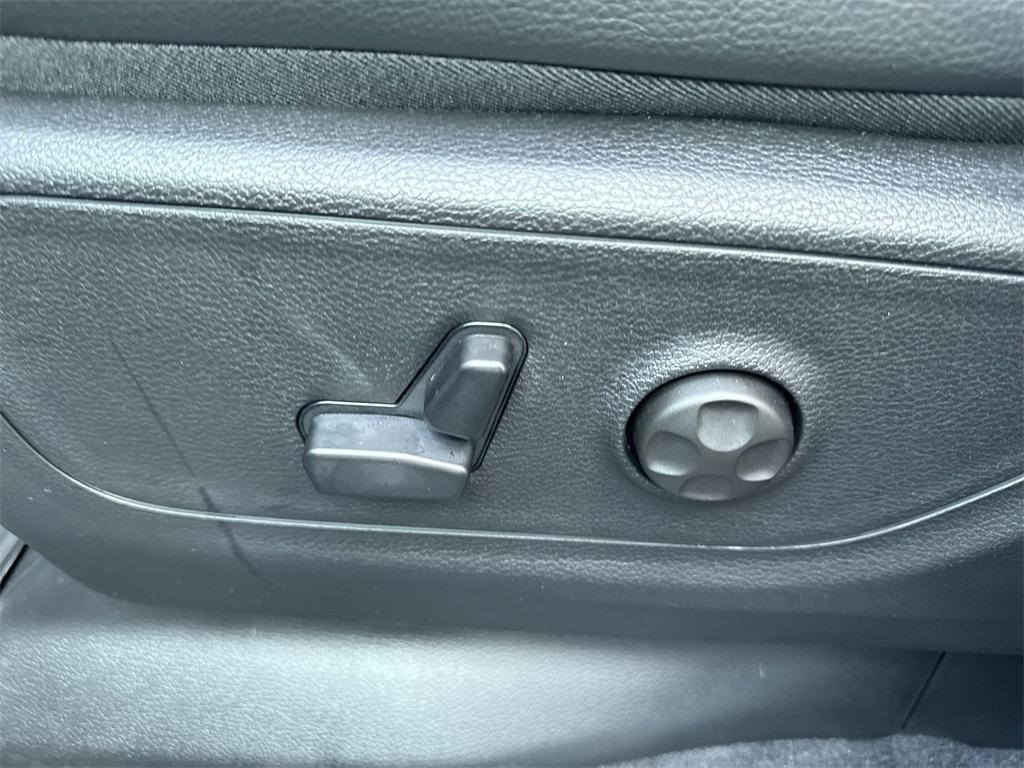 used 2025 Ram 1500 car, priced at $58,800