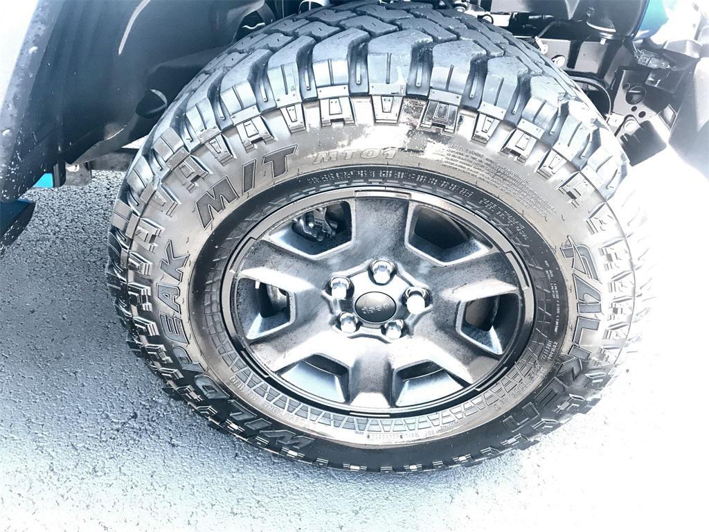 used 2021 Jeep Gladiator car, priced at $42,994