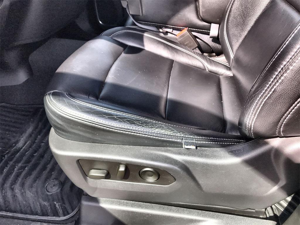 used 2022 GMC Sierra 1500 car, priced at $43,955