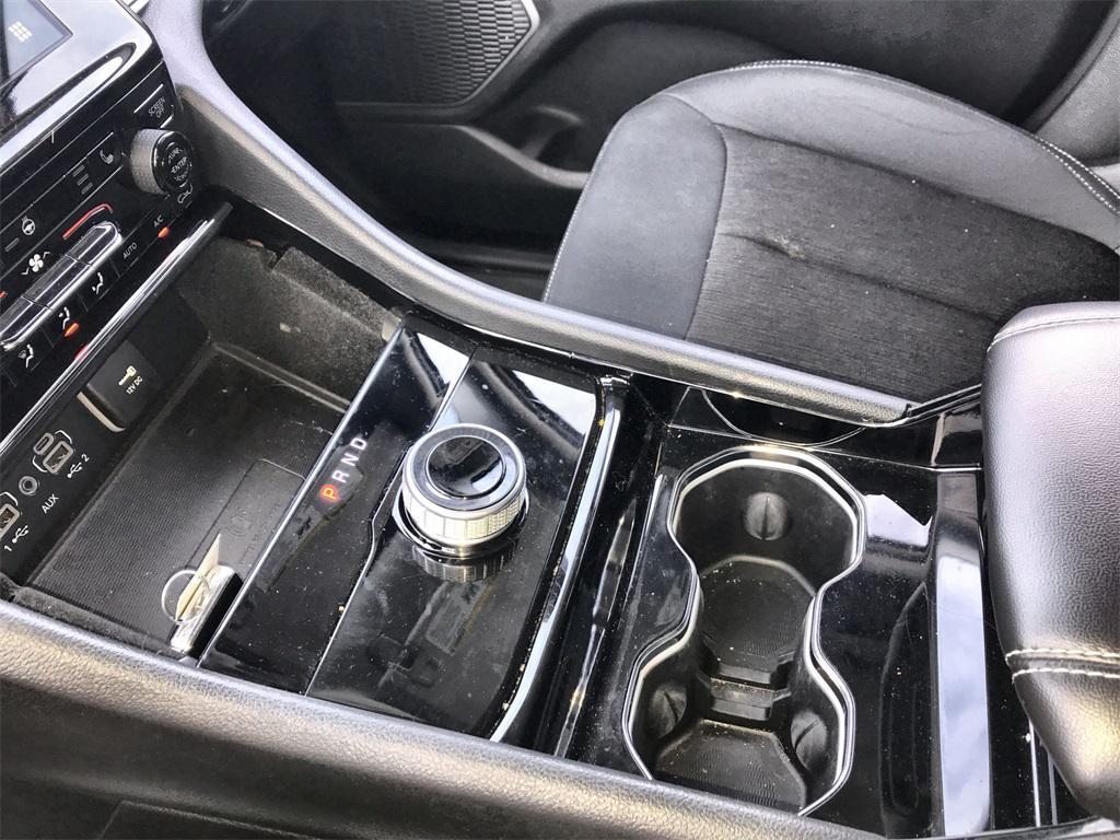 used 2021 Jeep Grand Cherokee L car, priced at $26,900