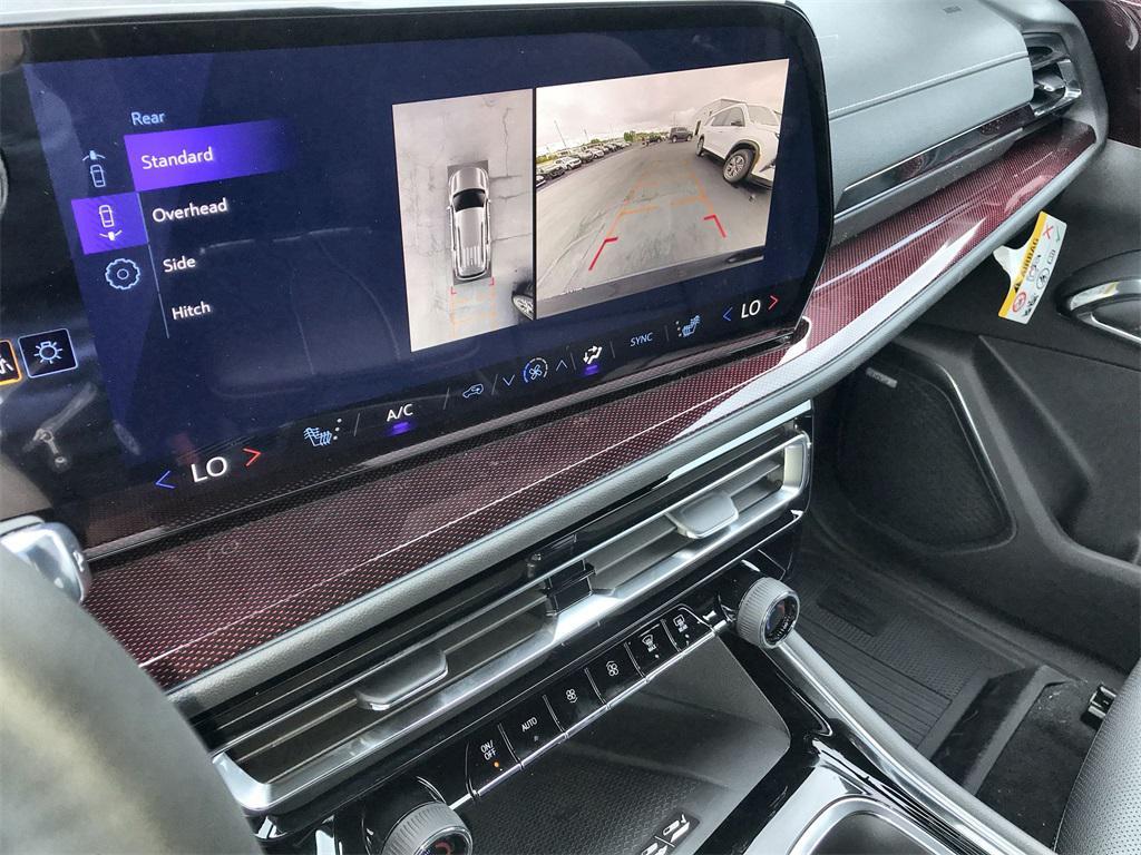 new 2026 Chevrolet Traverse car, priced at $55,880