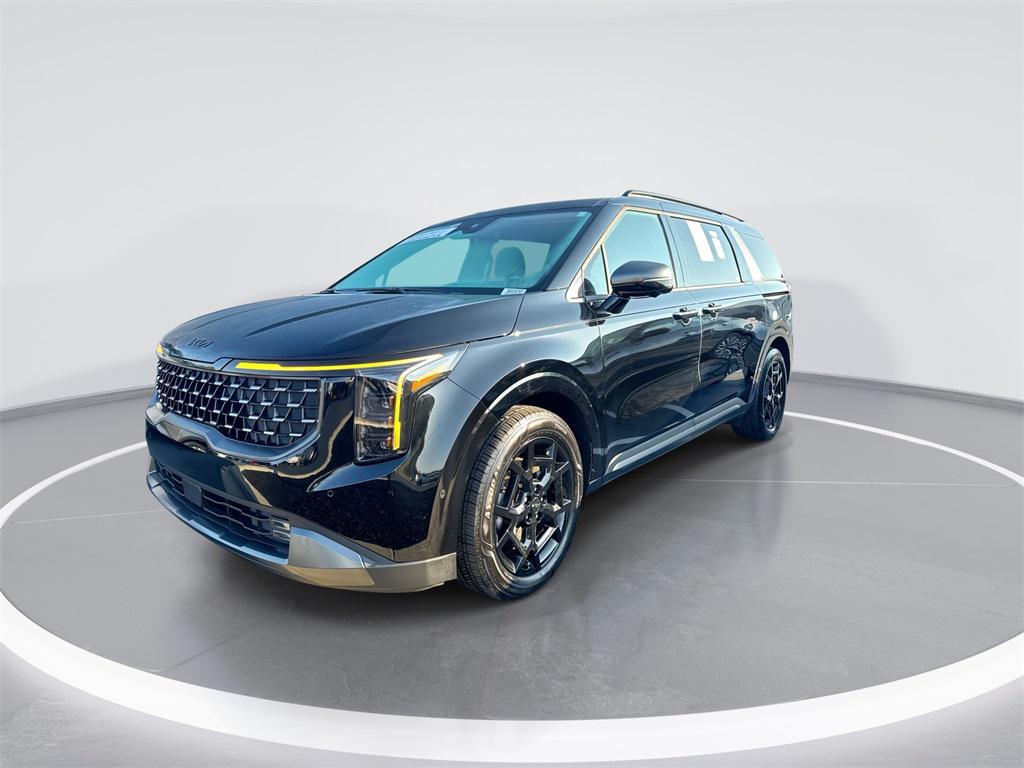 used 2025 Kia Carnival Hybrid car, priced at $48,800