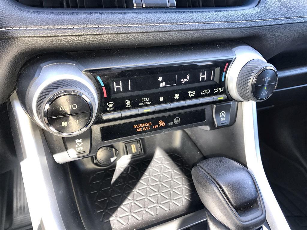 used 2021 Toyota RAV4 car, priced at $22,804