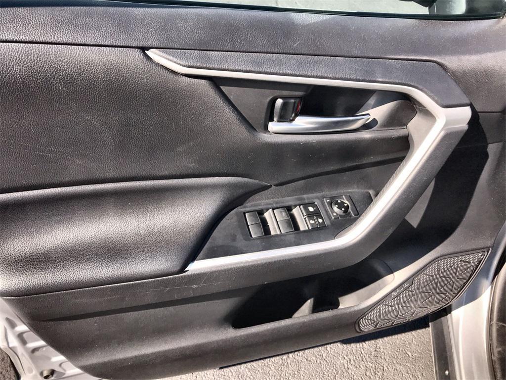 used 2021 Toyota RAV4 car, priced at $22,804