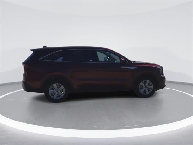 used 2024 Kia Sorento car, priced at $38,075