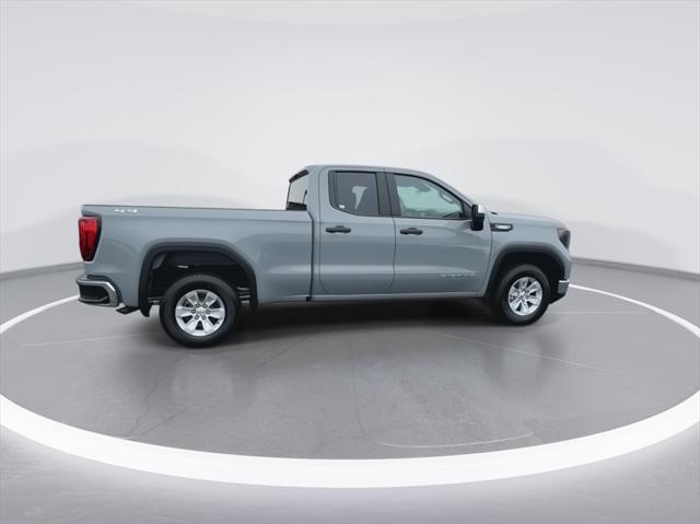 new 2025 GMC Sierra 1500 car, priced at $44,195