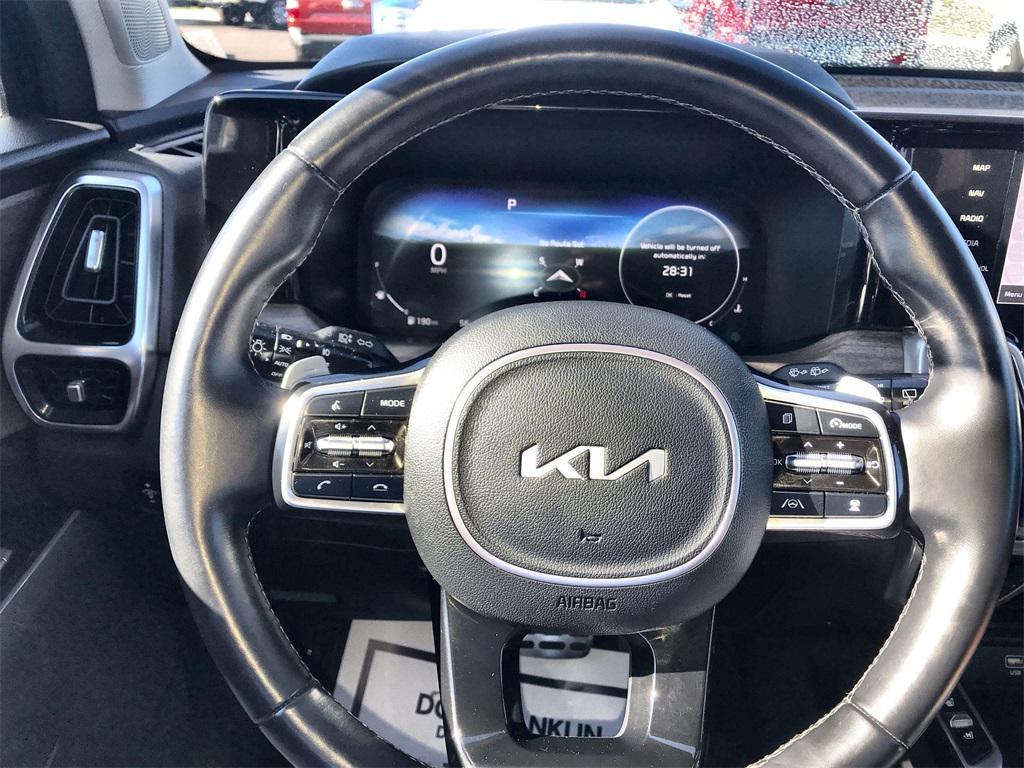 used 2023 Kia Sorento car, priced at $30,870