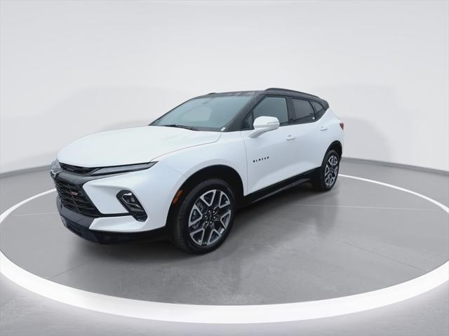 new 2025 Chevrolet Blazer car