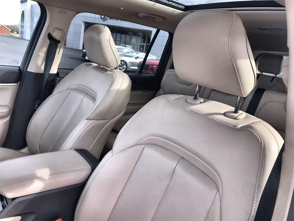 used 2021 Jeep Grand Cherokee L car, priced at $30,880