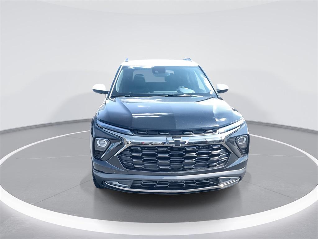 new 2025 Chevrolet TrailBlazer car, priced at $29,257