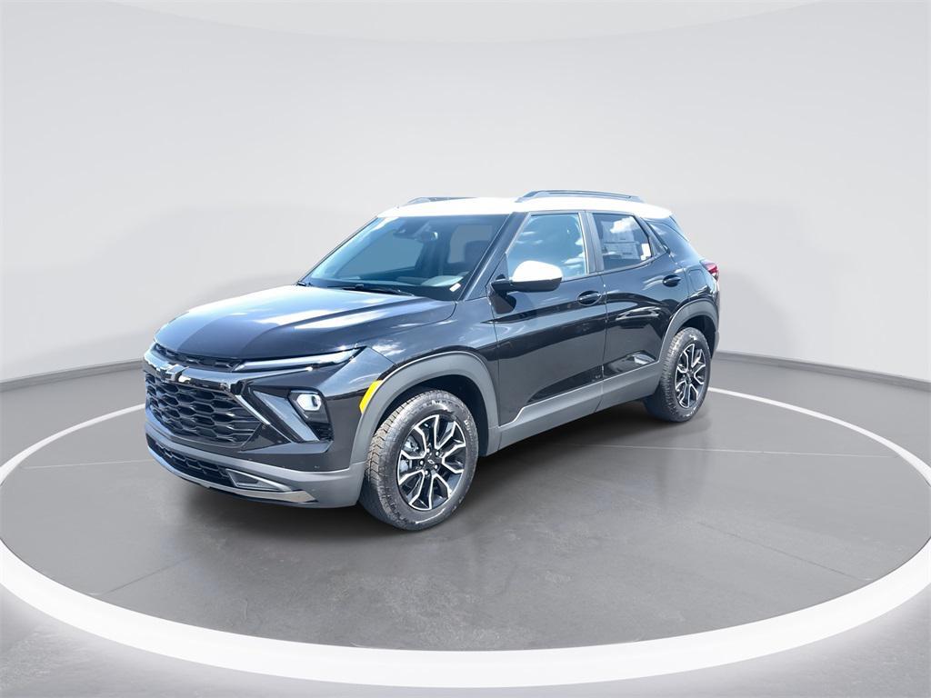 new 2025 Chevrolet TrailBlazer car, priced at $29,257