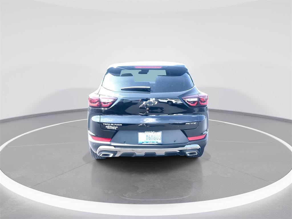 new 2025 Chevrolet TrailBlazer car, priced at $29,257