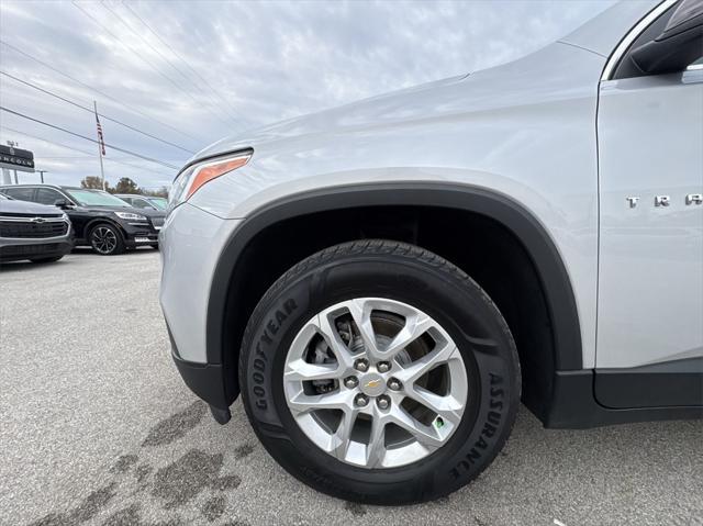 used 2021 Chevrolet Traverse car, priced at $23,860