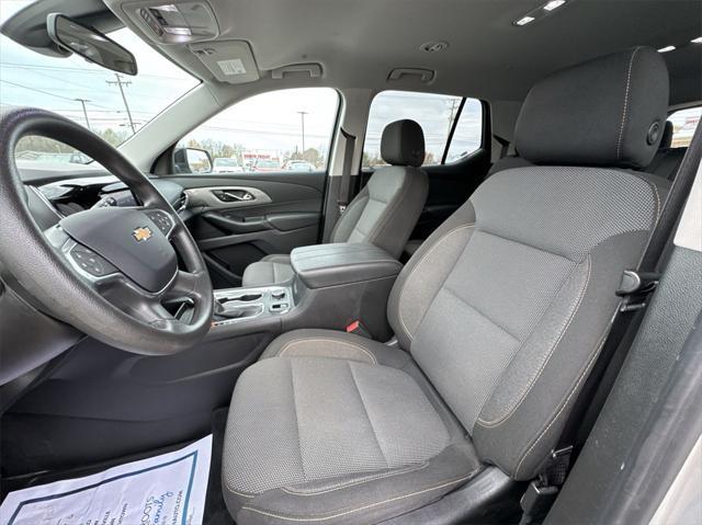 used 2021 Chevrolet Traverse car, priced at $23,860