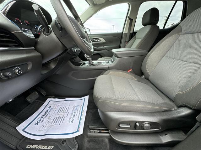 used 2021 Chevrolet Traverse car, priced at $23,860