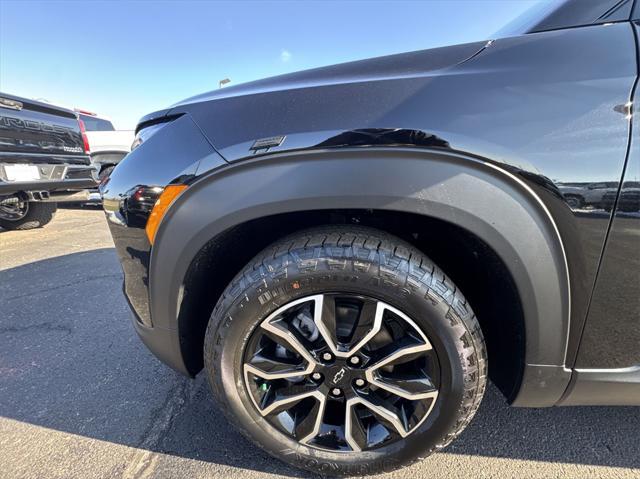 new 2025 Chevrolet TrailBlazer car, priced at $31,575