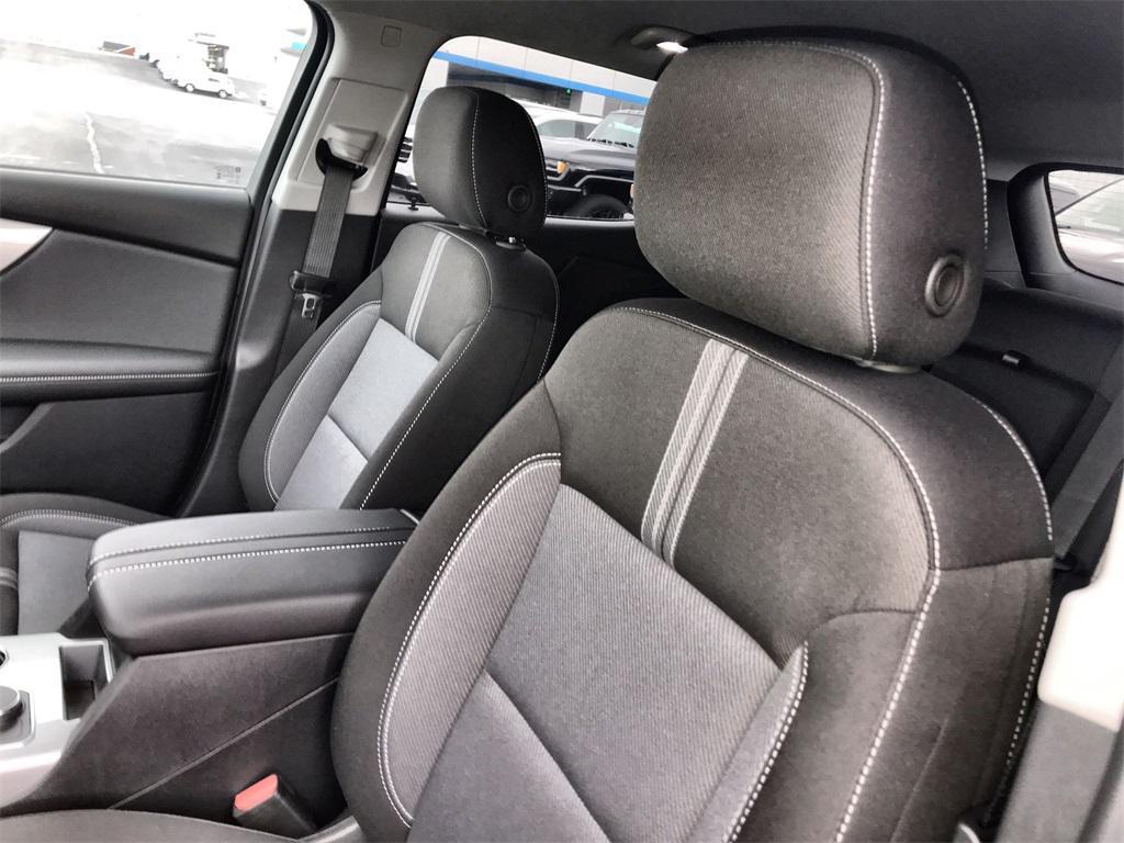 new 2025 Chevrolet Blazer car, priced at $32,889