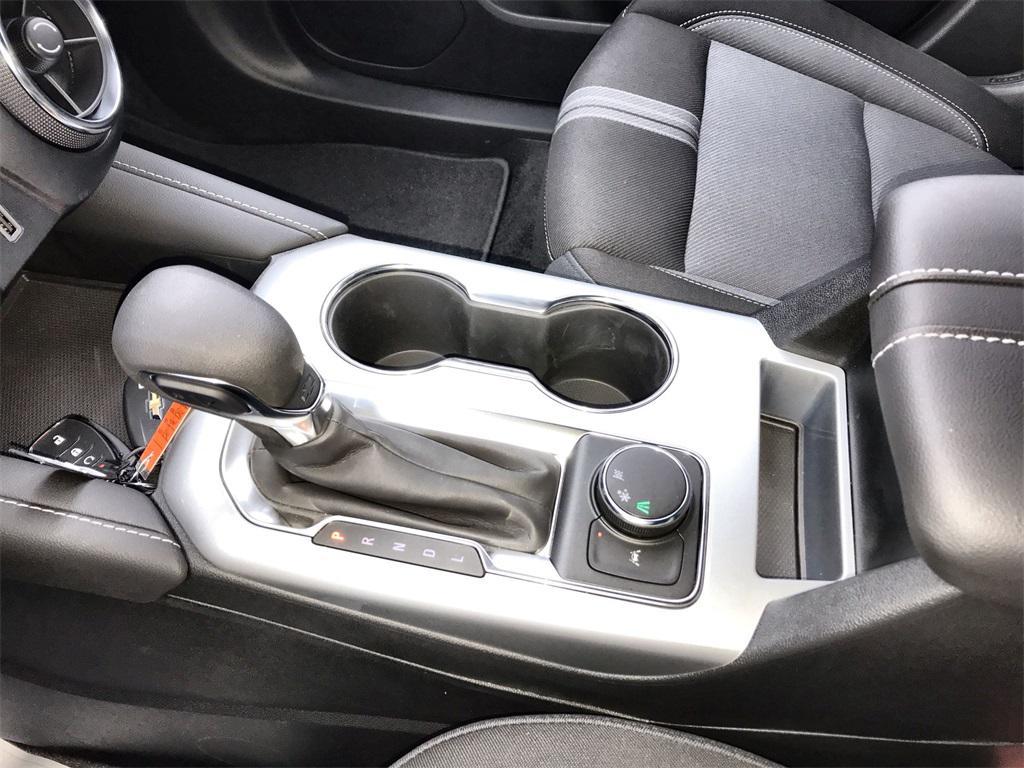 new 2025 Chevrolet Blazer car, priced at $32,889