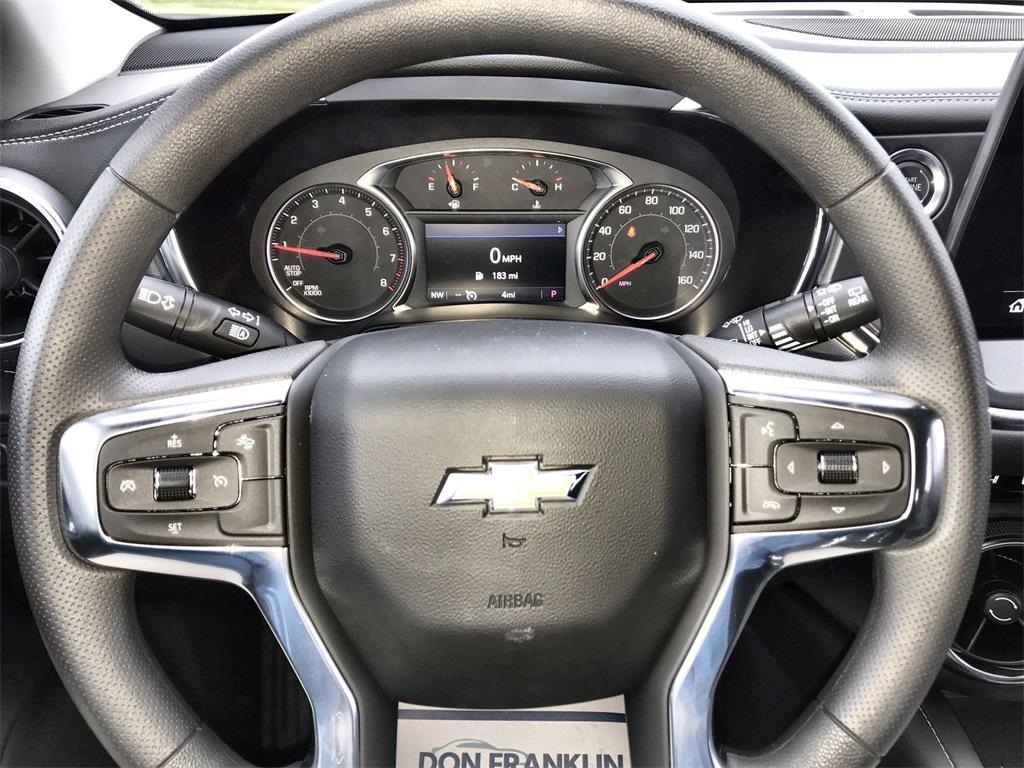 new 2025 Chevrolet Blazer car, priced at $32,889