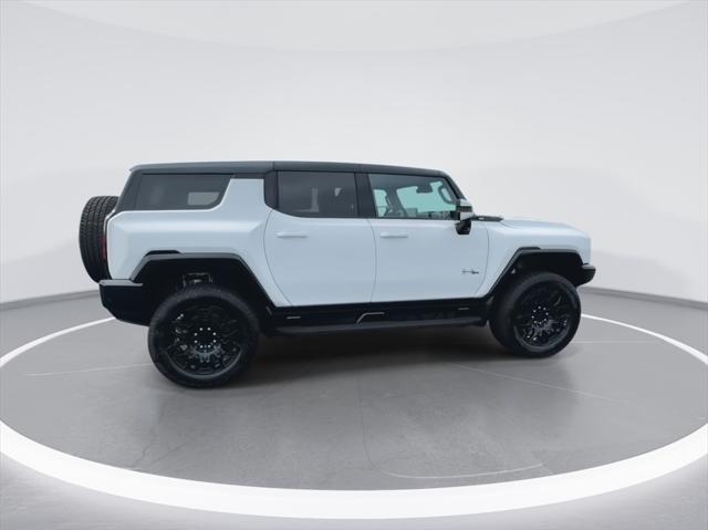 new 2025 GMC HUMMER EV SUV car