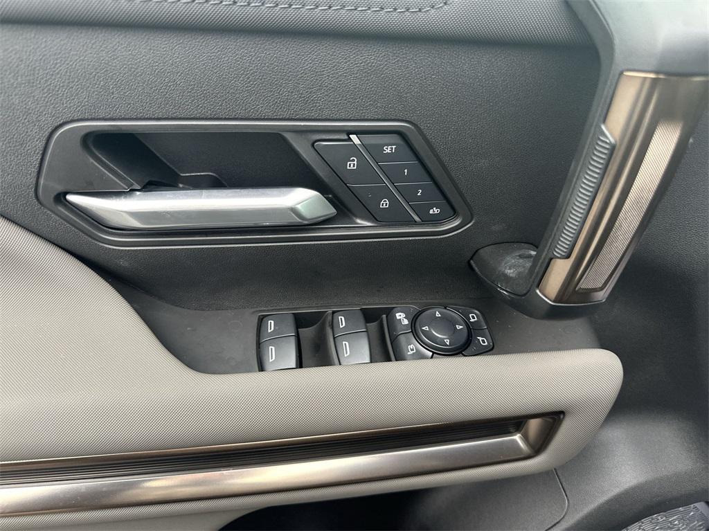 new 2025 GMC HUMMER EV Pickup car, priced at $90,428