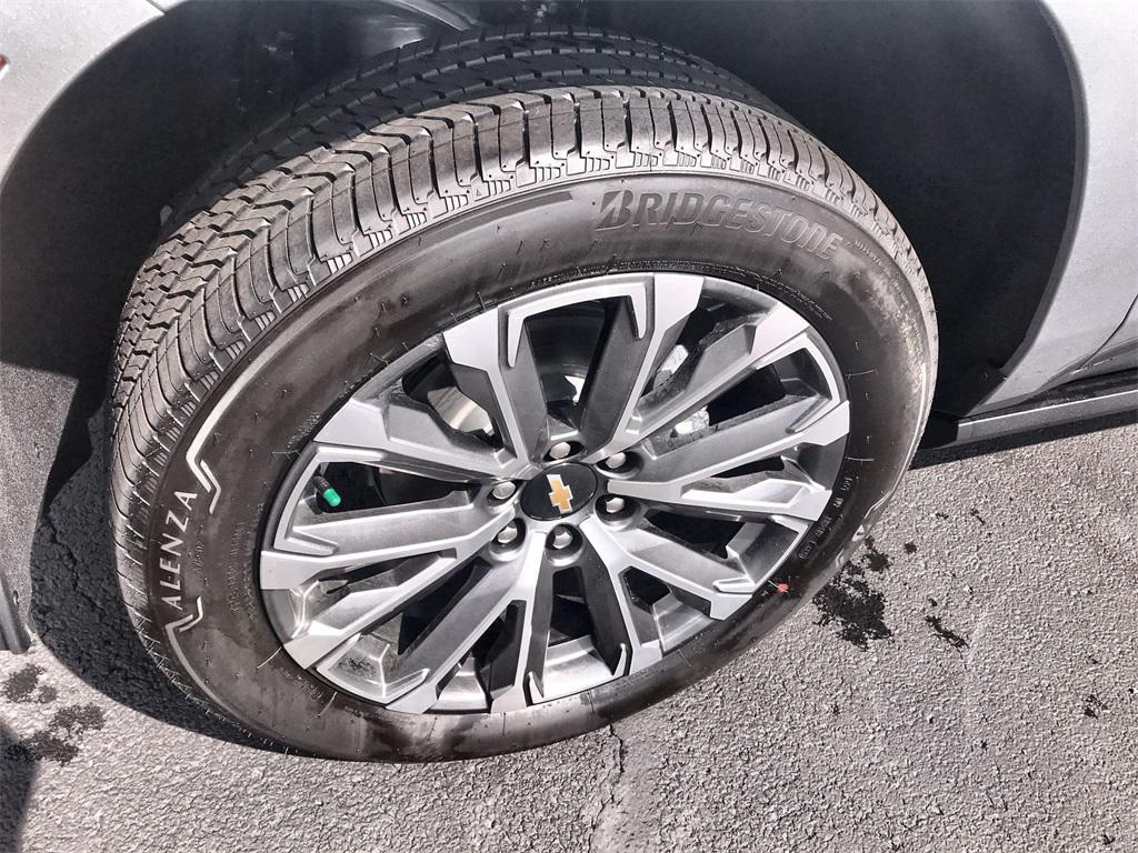 new 2026 Chevrolet Suburban car, priced at $94,029