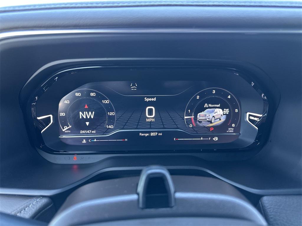 used 2024 GMC Yukon car, priced at $74,990