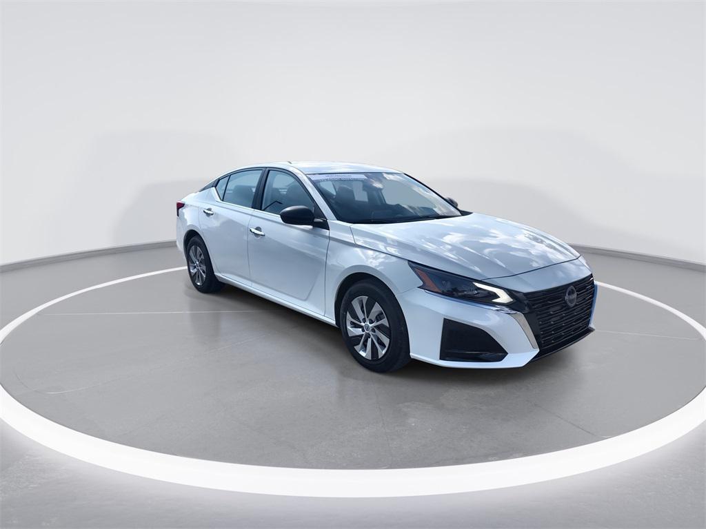 used 2025 Nissan Altima car, priced at $24,995