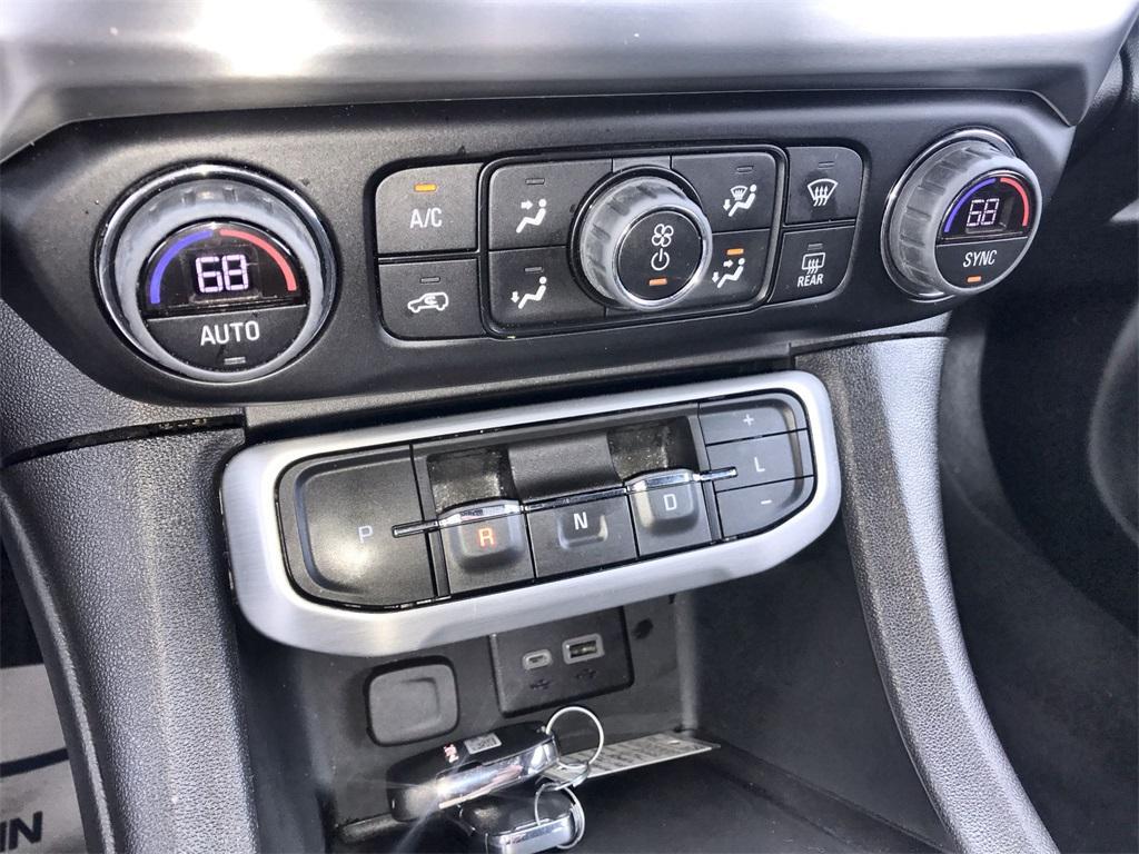 used 2023 GMC Acadia car, priced at $27,800