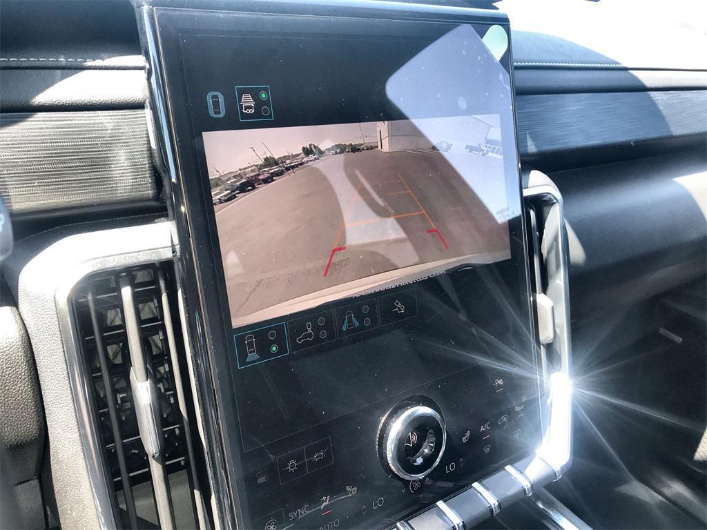 new 2025 GMC Acadia car, priced at $40,607