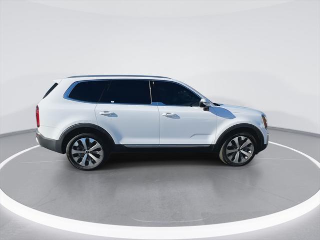 used 2022 Kia Telluride car, priced at $32,998