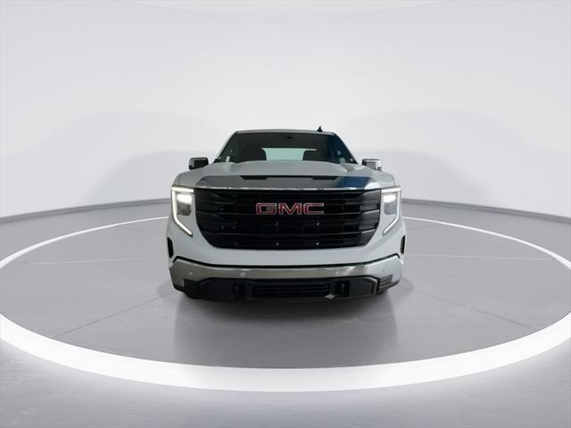 new 2025 GMC Sierra 1500 car, priced at $46,100