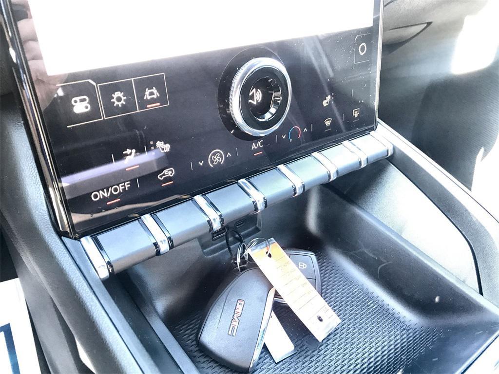 new 2026 GMC Terrain car, priced at $31,113