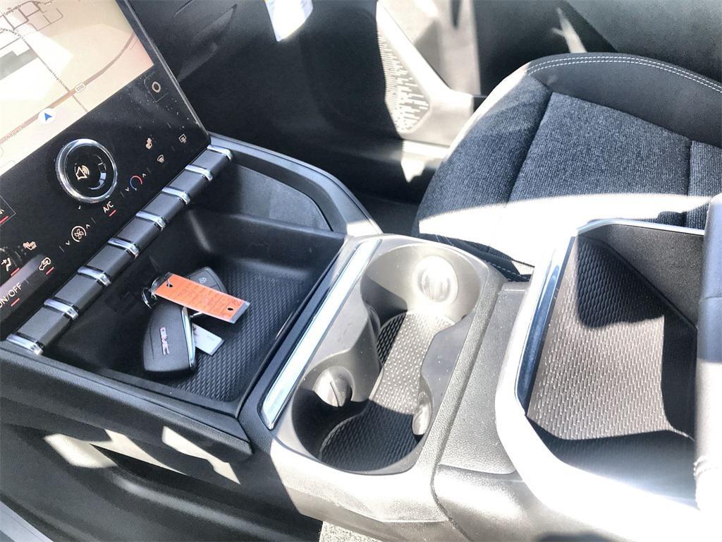 new 2026 GMC Terrain car, priced at $31,113