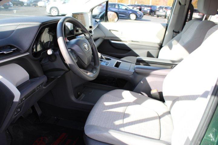 used 2022 Toyota Sienna car, priced at $39,469