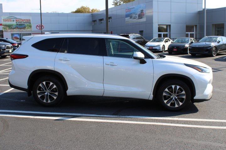 used 2021 Toyota Highlander car, priced at $32,969