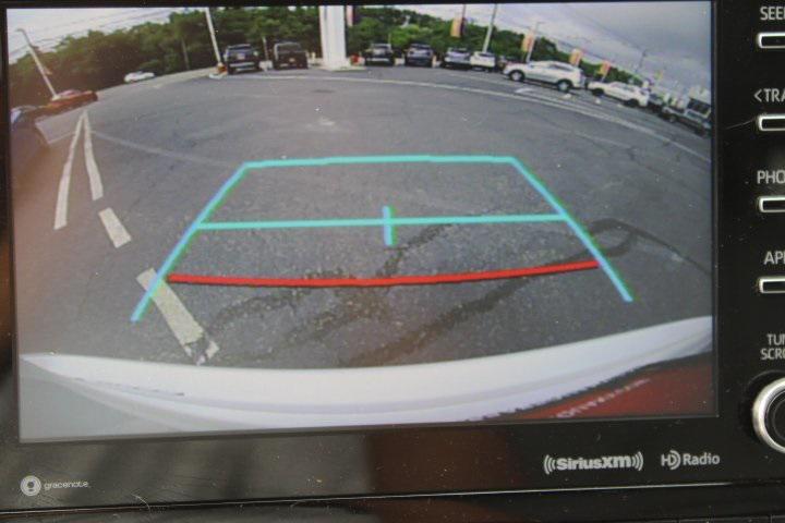 used 2022 Toyota Highlander car, priced at $34,969