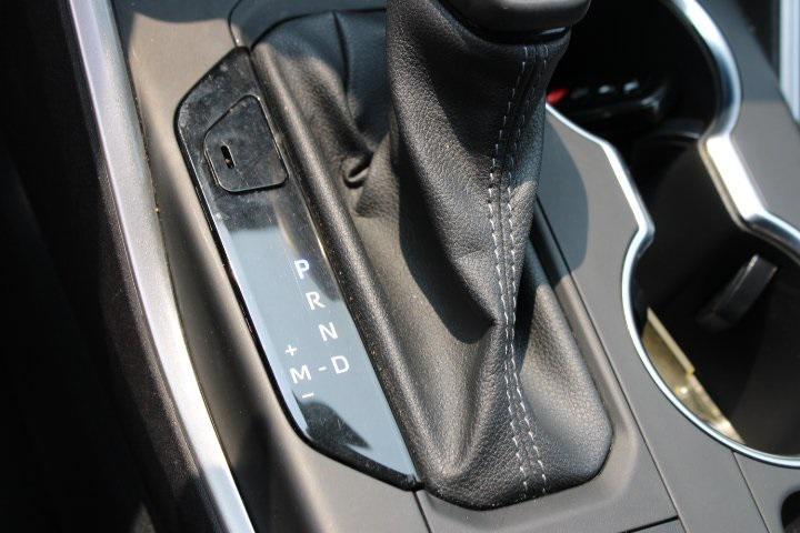 used 2022 Toyota Highlander car, priced at $39,969