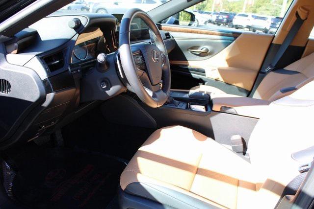 used 2022 Lexus ES 350 car, priced at $33,869