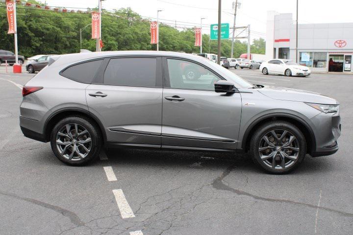 used 2022 Acura MDX car, priced at $38,249