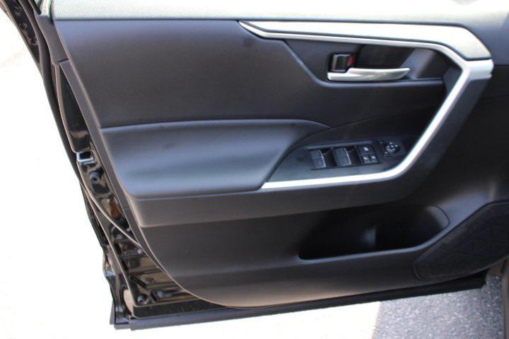 used 2022 Toyota RAV4 Hybrid car, priced at $31,969