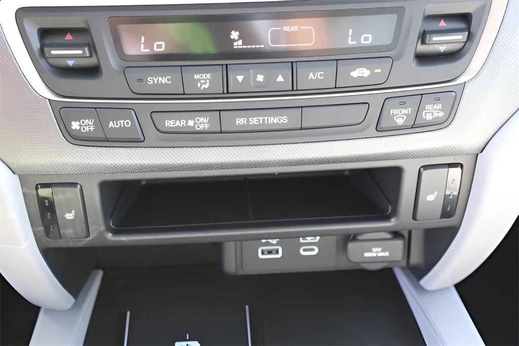 used 2025 Honda Ridgeline car, priced at $38,469