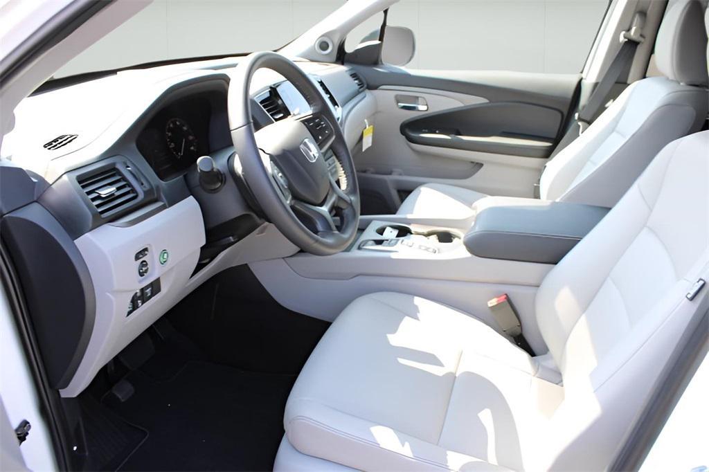 used 2025 Honda Ridgeline car, priced at $38,469