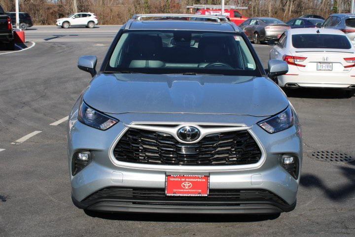 used 2023 Toyota Highlander car, priced at $36,969