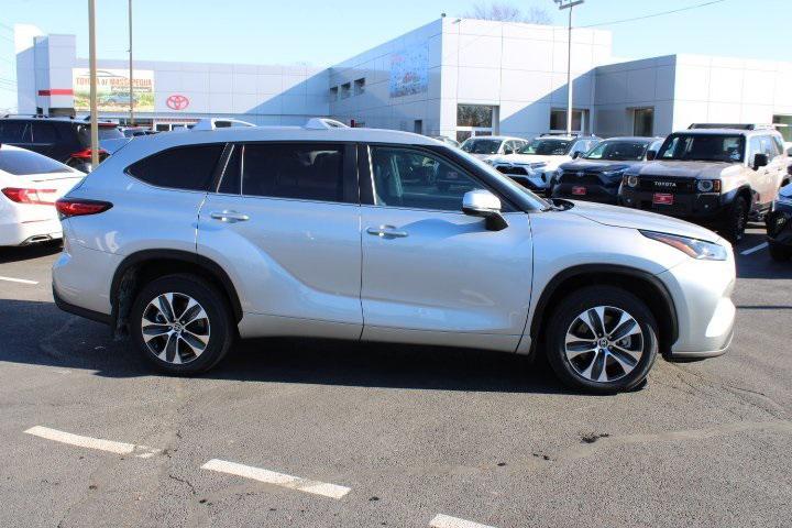 used 2023 Toyota Highlander car, priced at $36,969